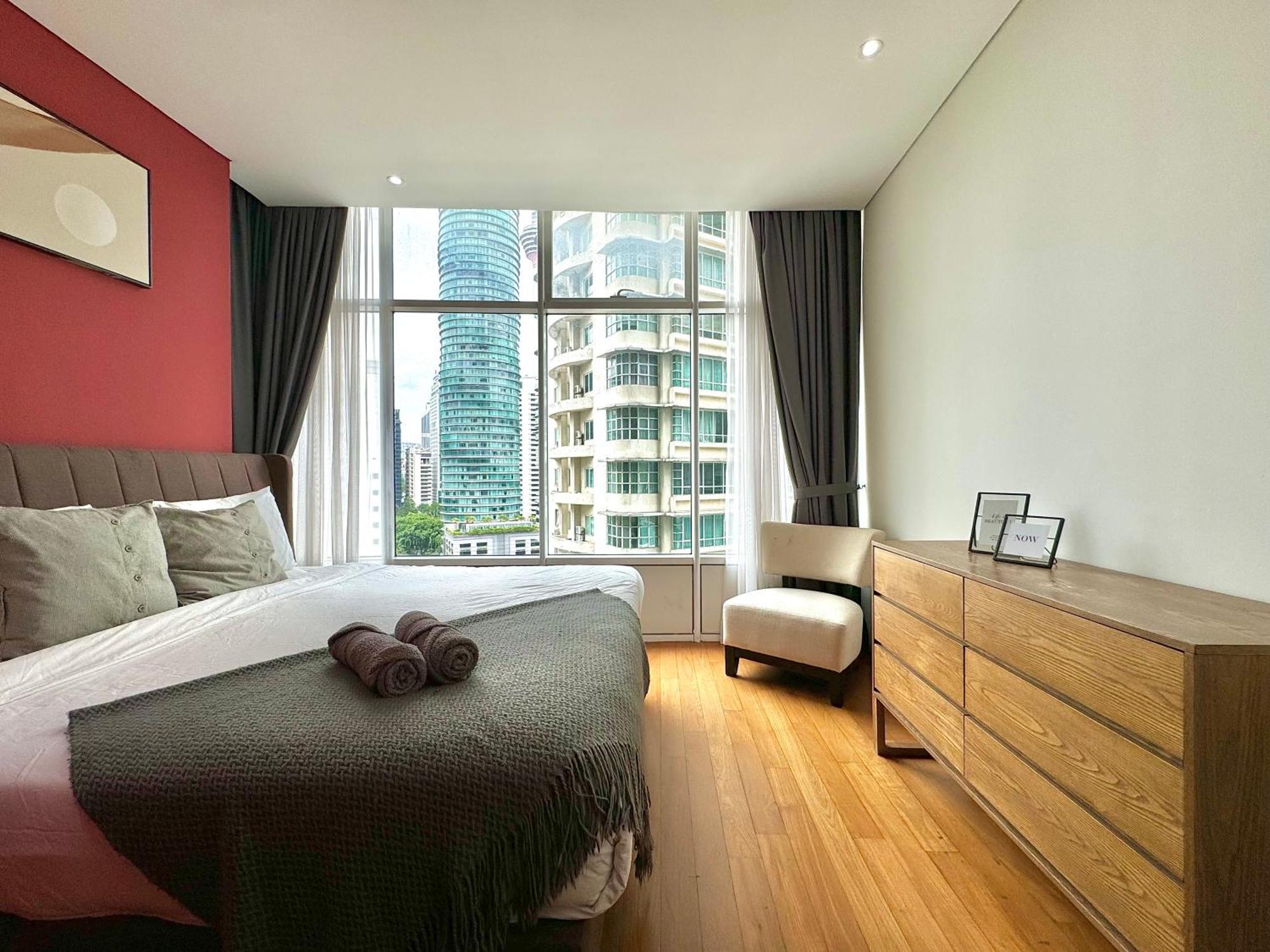 Sky Lovely 3br At Klcc Pangsapuri