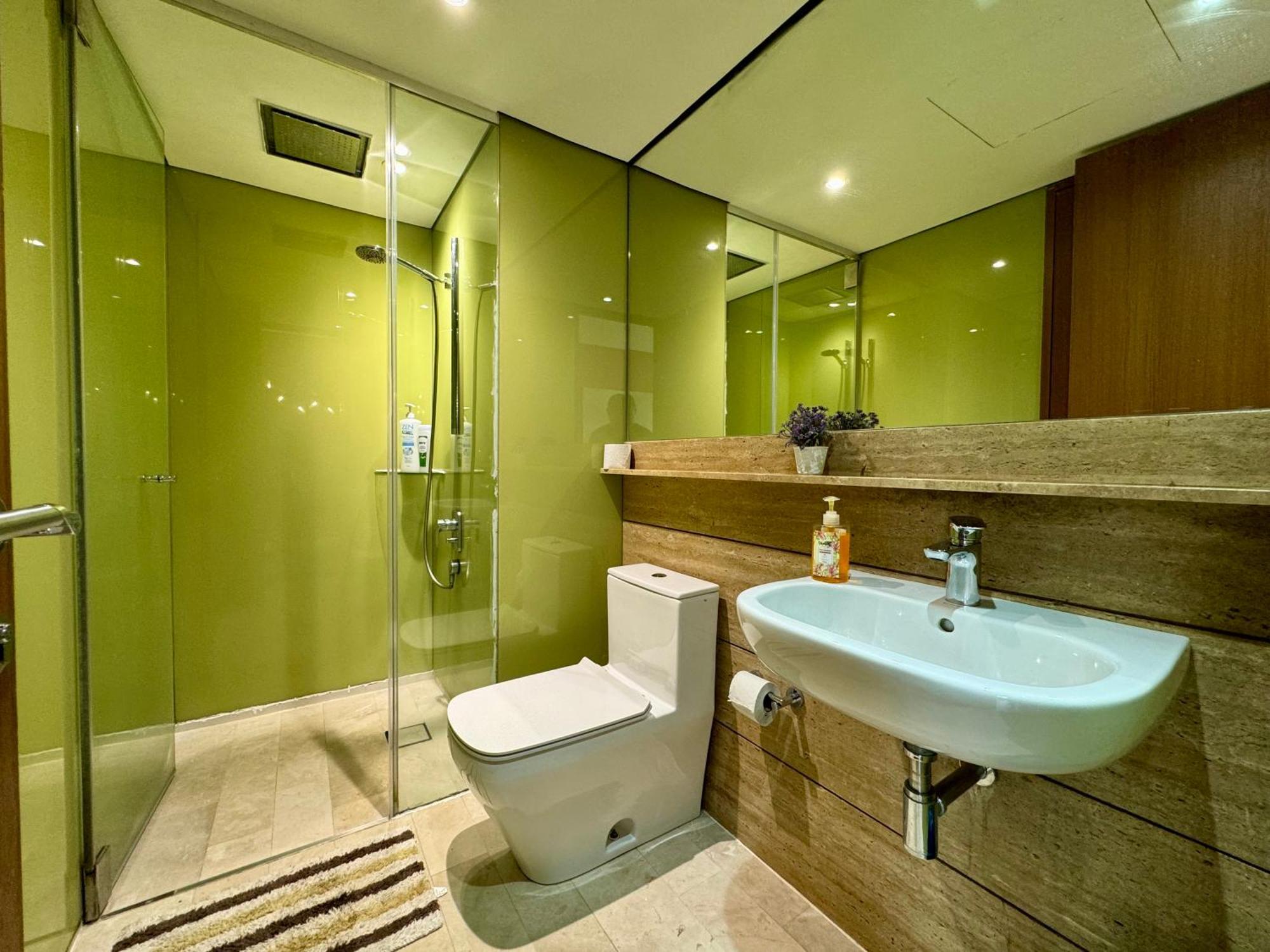 Sky Lovely 3br At Klcc *
